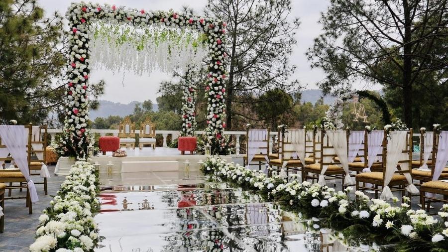 Why Choose Himachal Pradesh for a Wedding Destination