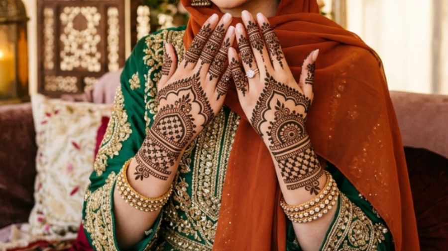 Arabic Style Portrait Mehndi